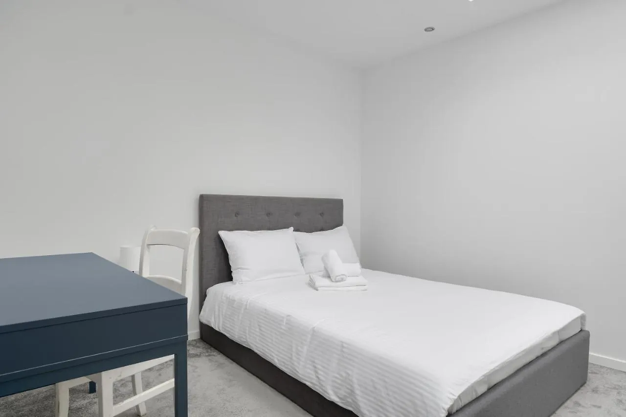 Nadolnik 2-Bedroom Apartment Poznań